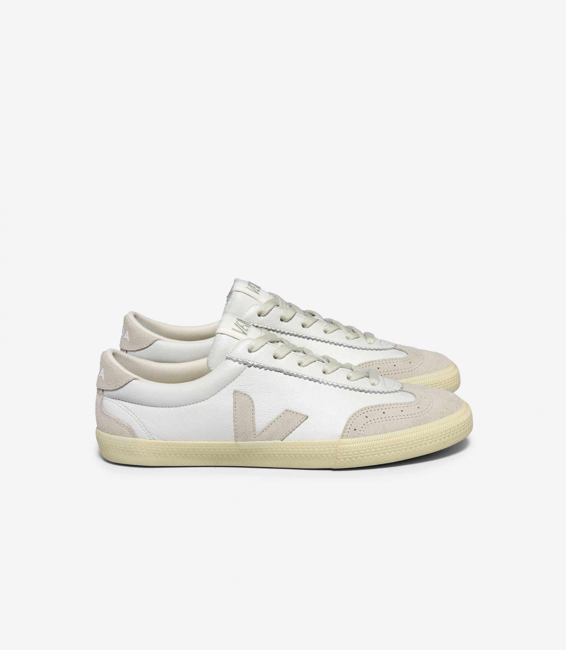 Veja Volley Leather White/Natural 36